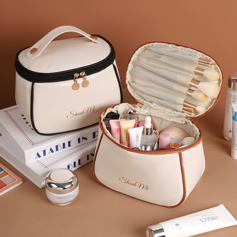 Skincare D'Alba - Travel Large Capacity Makeup Bag Portable