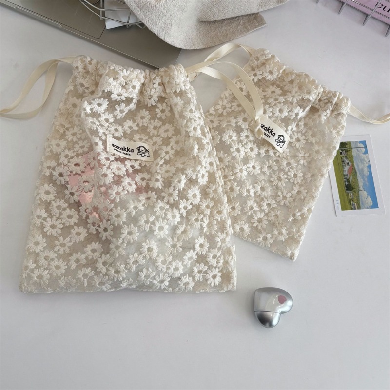 Drawstring Makeup Bag Lace Emb - Skincare D'Alba ulasan dan harga