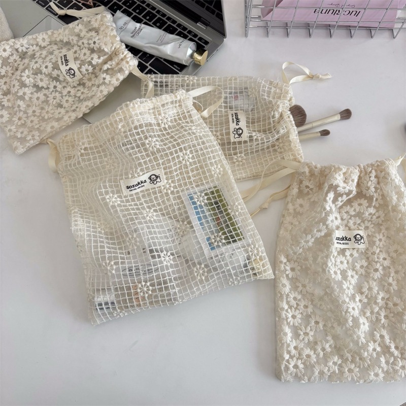 Drawstring Makeup Bag Lace Emb - Skincare D'Alba ulasan dan harga