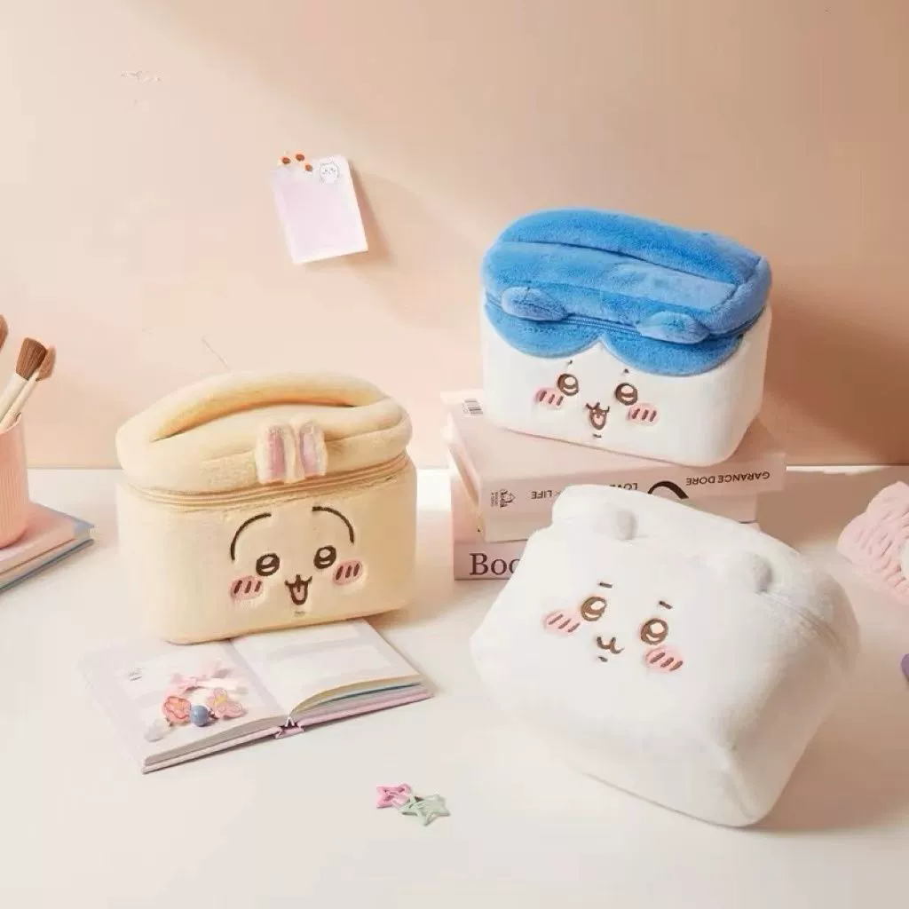 Chiikawa Plush Makeup Bag Larg - Skincare D'Alba ulasan dan harga